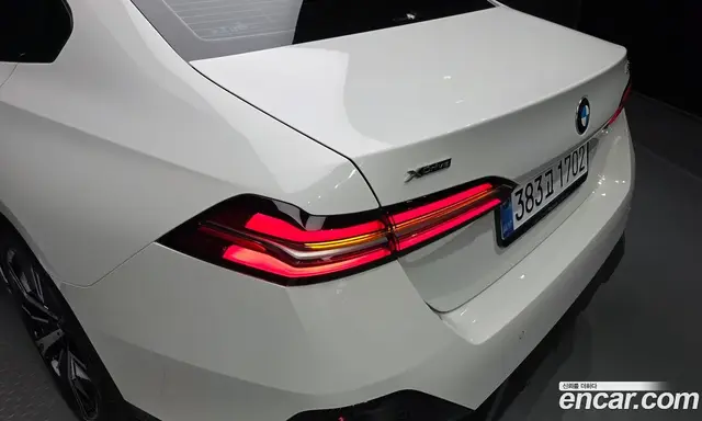 BMW 5 серия 2025 2.0 автомат (гидро), миниатюра 8