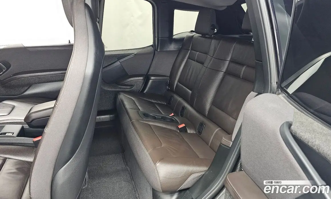 BMW i3 2018 автомат (гидро), фото 16