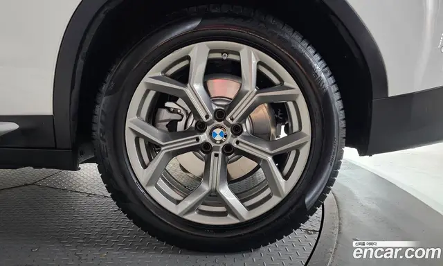 BMW X3 2022 2.0 автомат (гидро), миниатюра 7