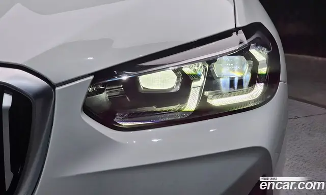 BMW X3 2022 2.0 автомат (гидро), миниатюра 8