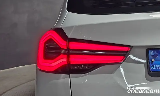 BMW X3 2022 2.0 автомат (гидро), миниатюра 9