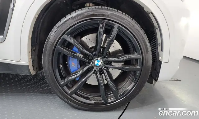 BMW X6M 2017 4.4 автомат (гидро), миниатюра 5