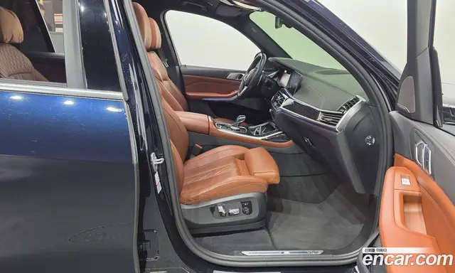 BMW X7 2021 3.0 автомат (гидро), миниатюра 11