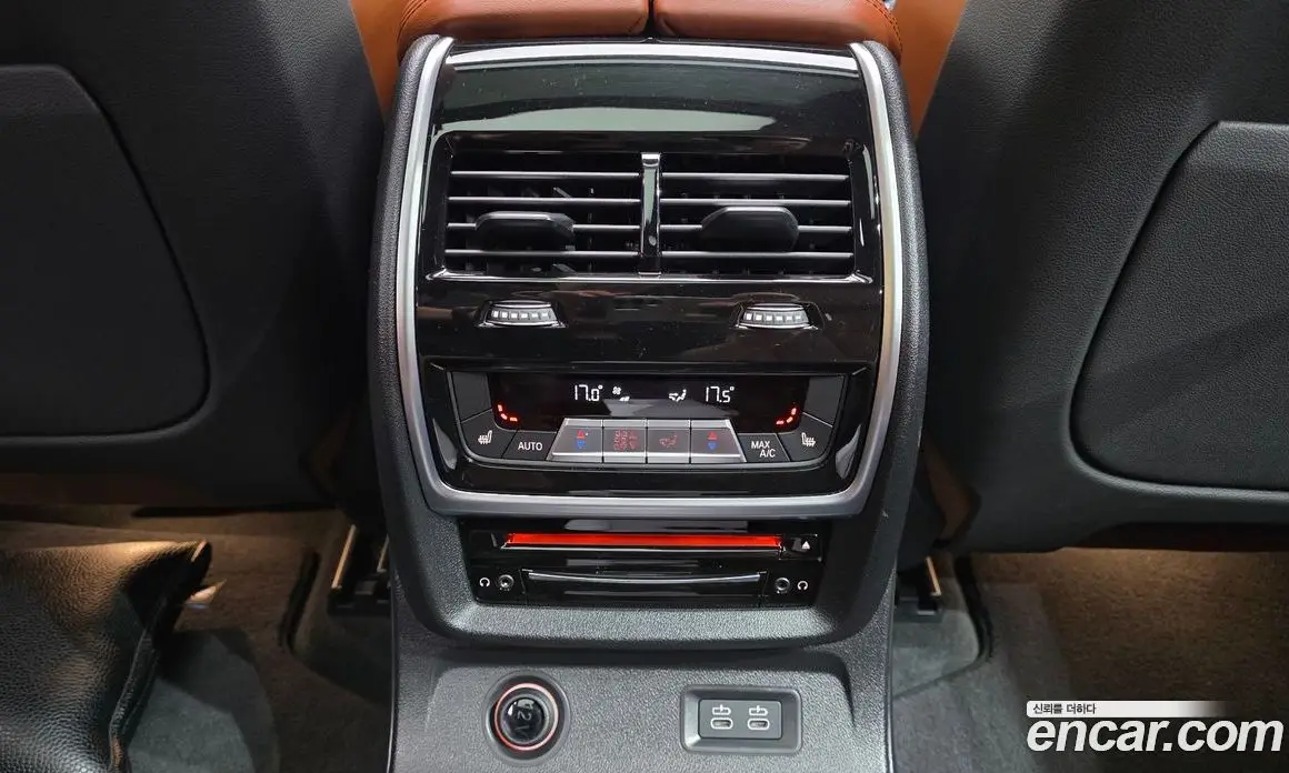 BMW X7 2021 3.0 автомат (гидро), фото 20