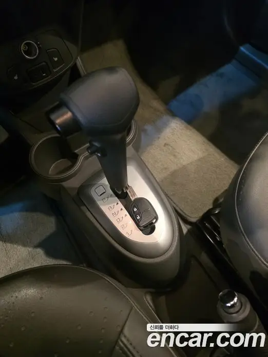 Chevrolet Spark 2013 1.0 автомат (гидро), миниатюра 11