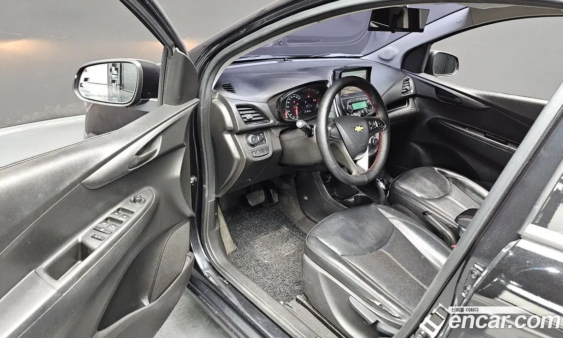 Chevrolet Spark 2016 1.0 автомат (гидро), фото 12
