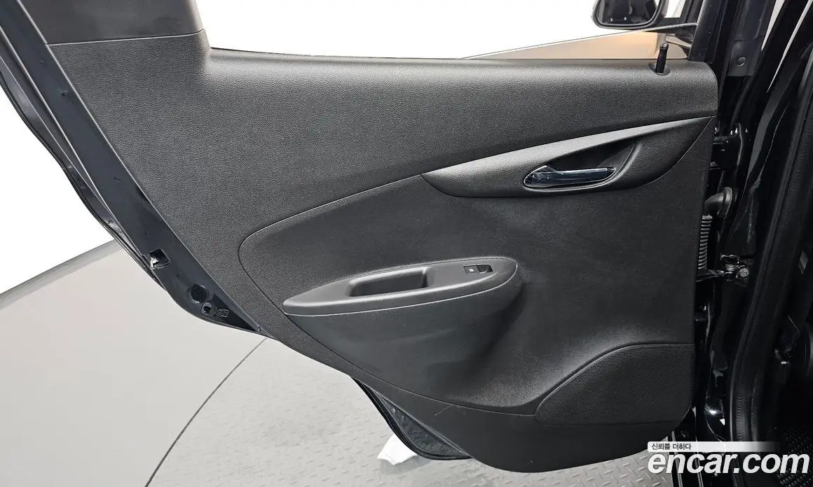 Chevrolet Spark 2018 1.0 автомат (гидро), фото 14