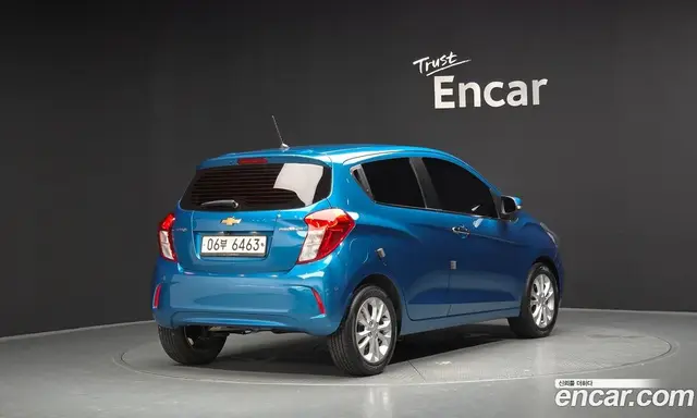 Chevrolet Spark 2019 1.0 автомат (гидро), миниатюра 2