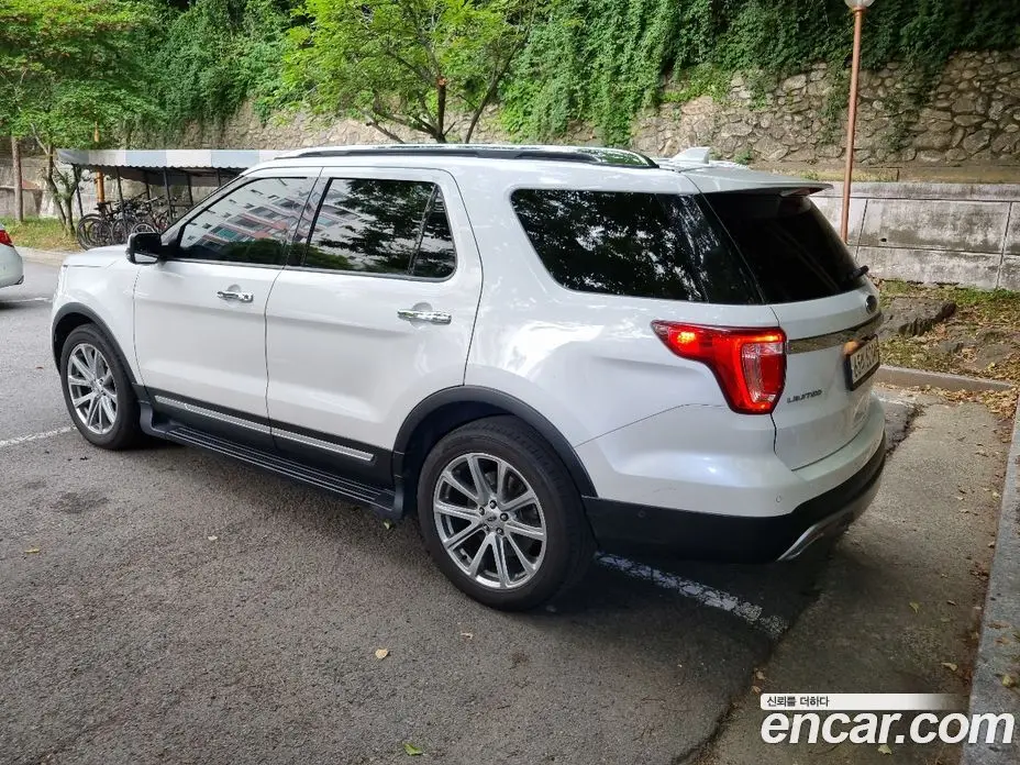 Ford Explorer 2017 2.3 автомат (гидро), фото 7