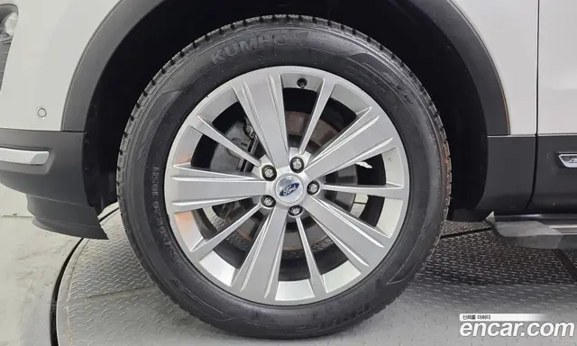 Ford Explorer 2018 2.3 автомат (гидро), миниатюра 5