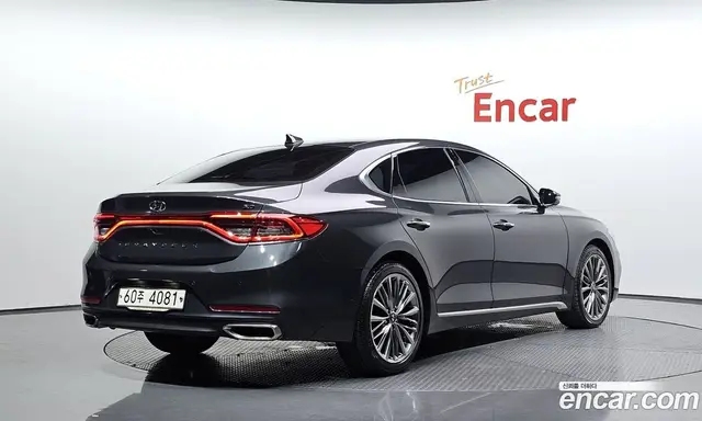 Hyundai Grandeur 2018 3.0 автомат (гидро), миниатюра 2