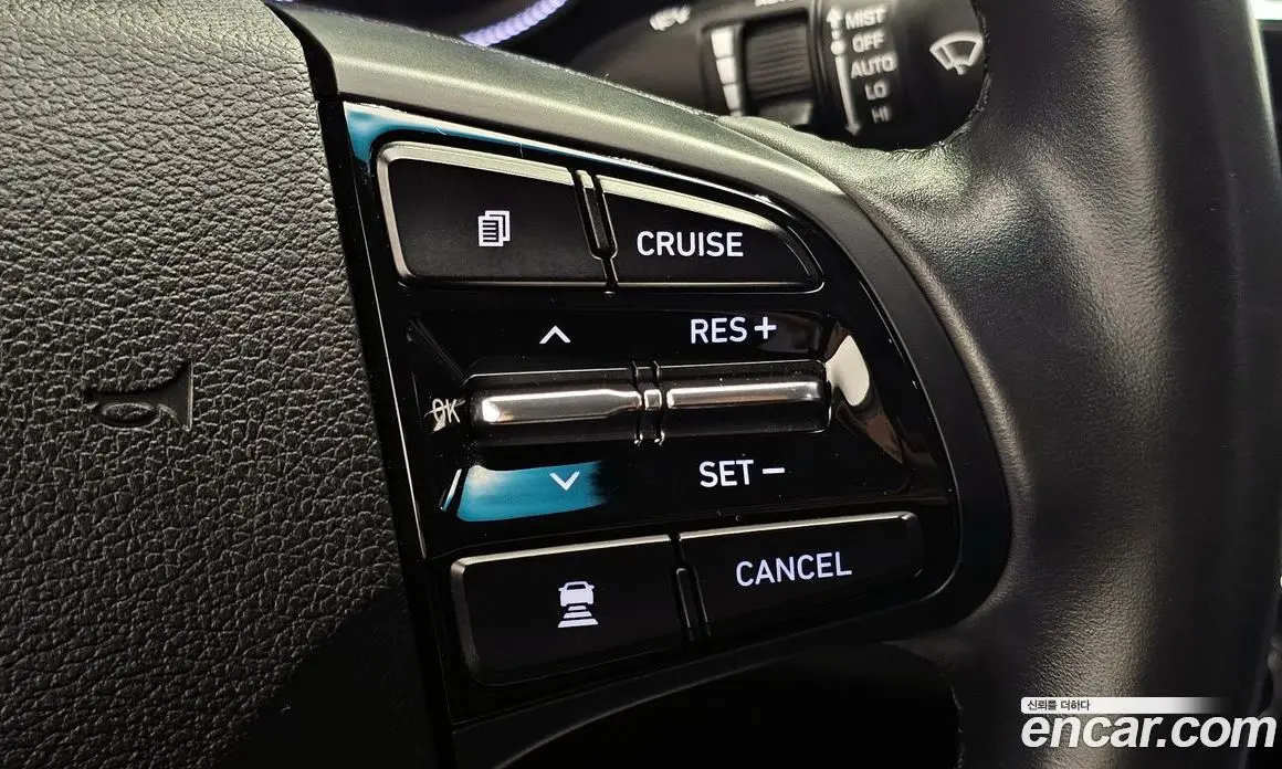 Hyundai Grandeur 2018 3.0 автомат (гидро), фото 13