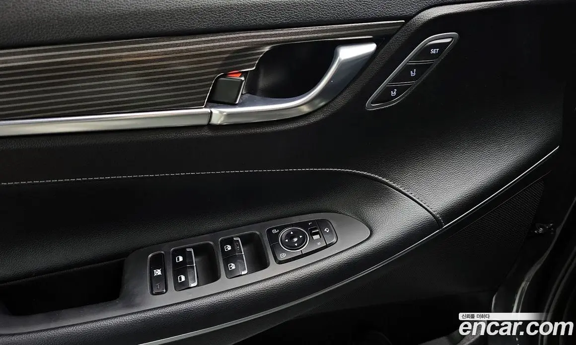 Hyundai Grandeur 2018 3.0 автомат (гидро), фото 17