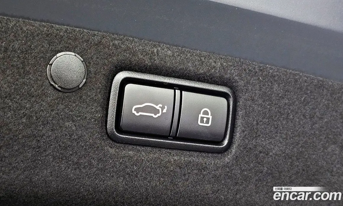 Hyundai Grandeur 2018 3.0 автомат (гидро), фото 18
