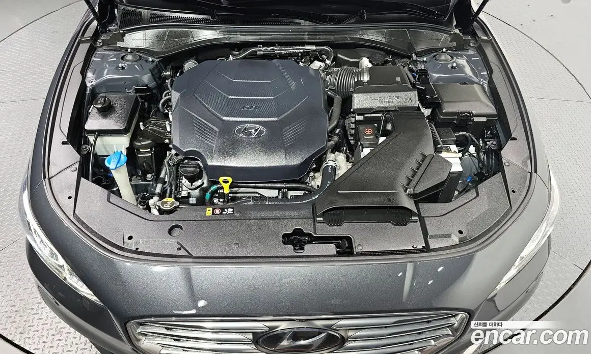 Hyundai Grandeur 2018 3.0 автомат (гидро), фото 6