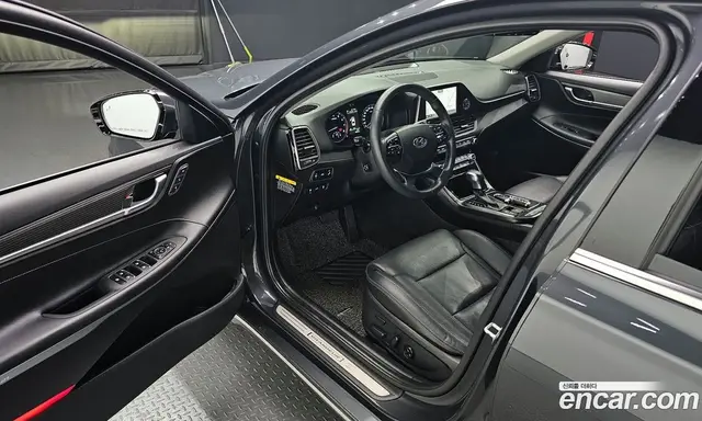 Hyundai Grandeur 2018 3.0 автомат (гидро), миниатюра 10