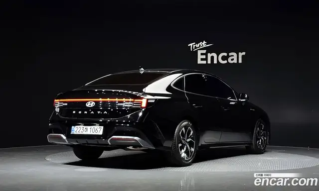 Hyundai Sonata 2024 2.0 автомат (гидро), миниатюра 2