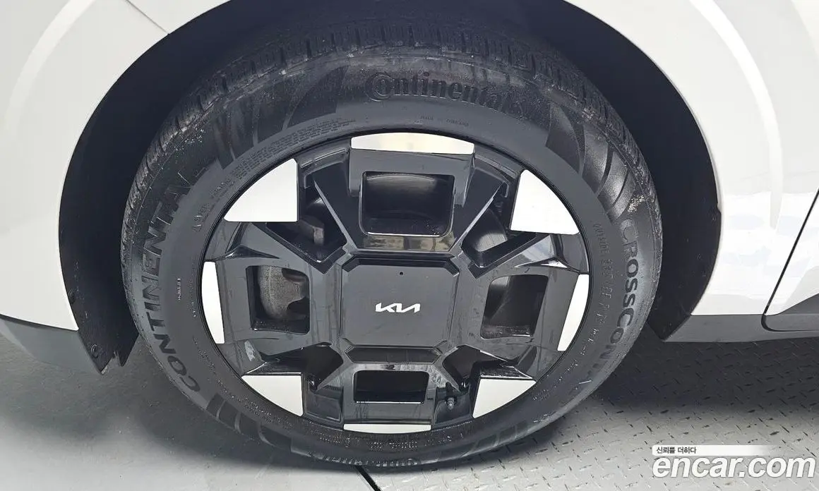 Kia Carnival 2023 3.5 автомат (гидро), фото 5