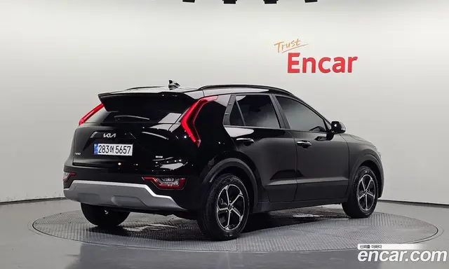 Kia Niro 2025 1.6 автомат (гидро), миниатюра 2