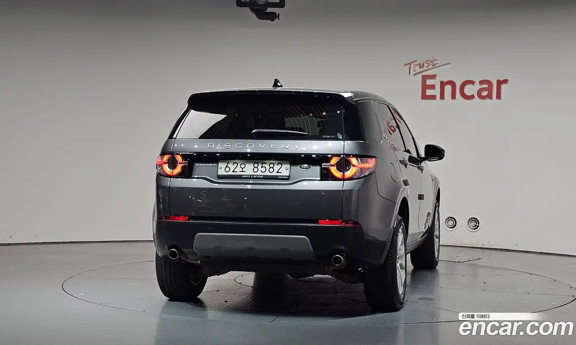 Land Rover Discovery Sport 2019 2.0 автомат (гидро), фото 3