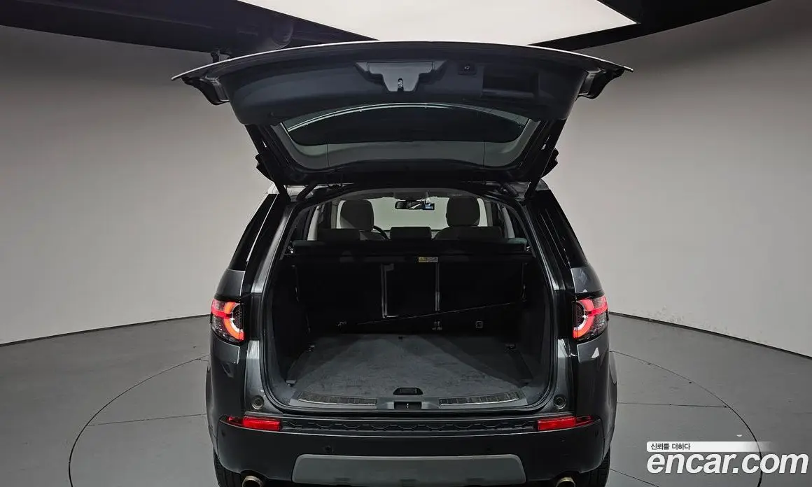 Land Rover Discovery Sport 2019 2.0 автомат (гидро), фото 25