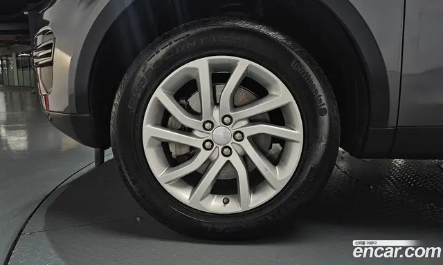 Land Rover Discovery Sport 2019 2.0 автомат (гидро), миниатюра 4
