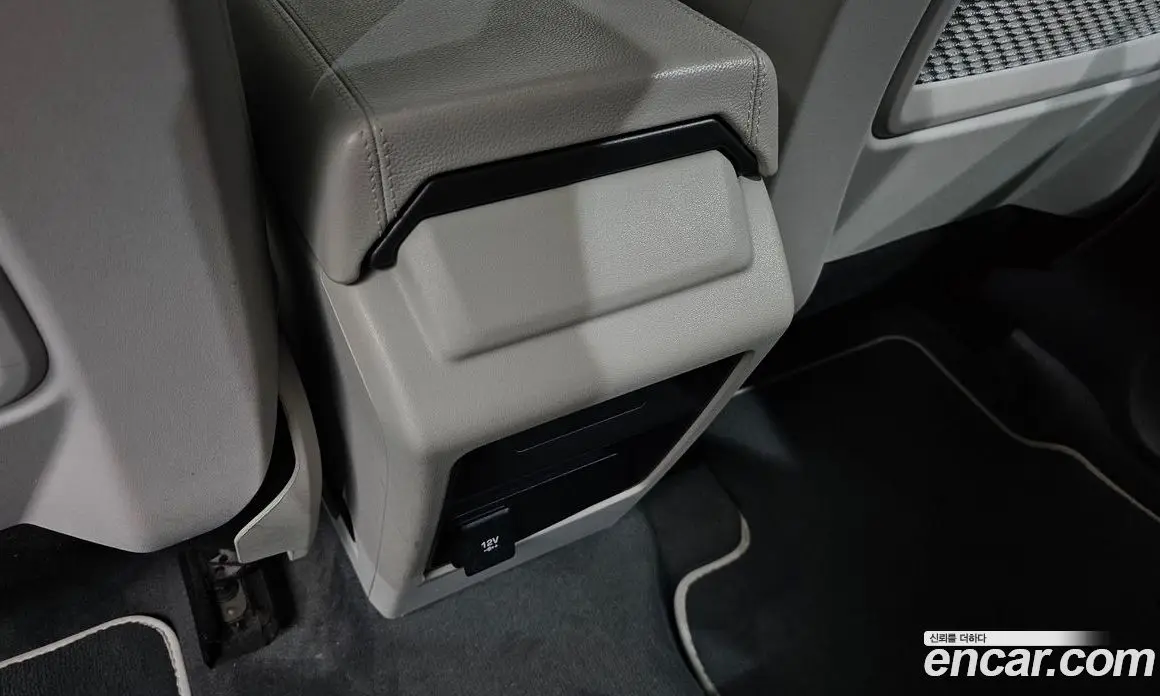 Land Rover Discovery Sport 2019 2.0 автомат (гидро), фото 32