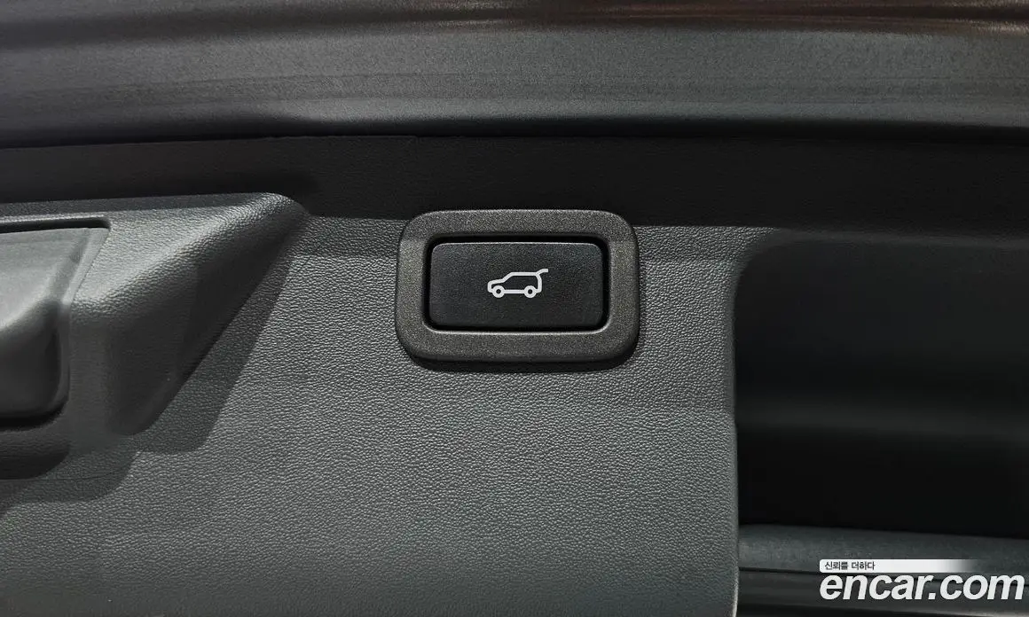 Land Rover Discovery Sport 2019 2.0 автомат (гидро), фото 35