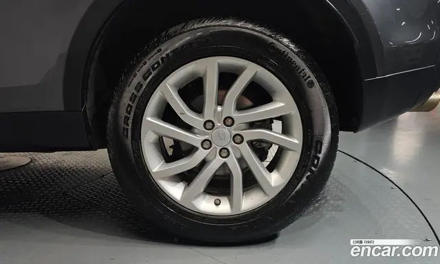 Land Rover Discovery Sport 2019 2.0 автомат (гидро), миниатюра 6