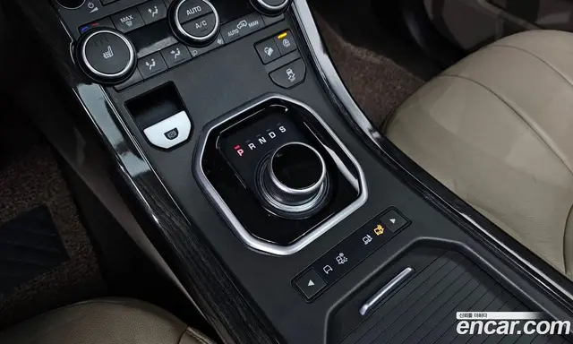 Land Rover Range Rover Evoque 2018 2.0 автомат (гидро), миниатюра 12