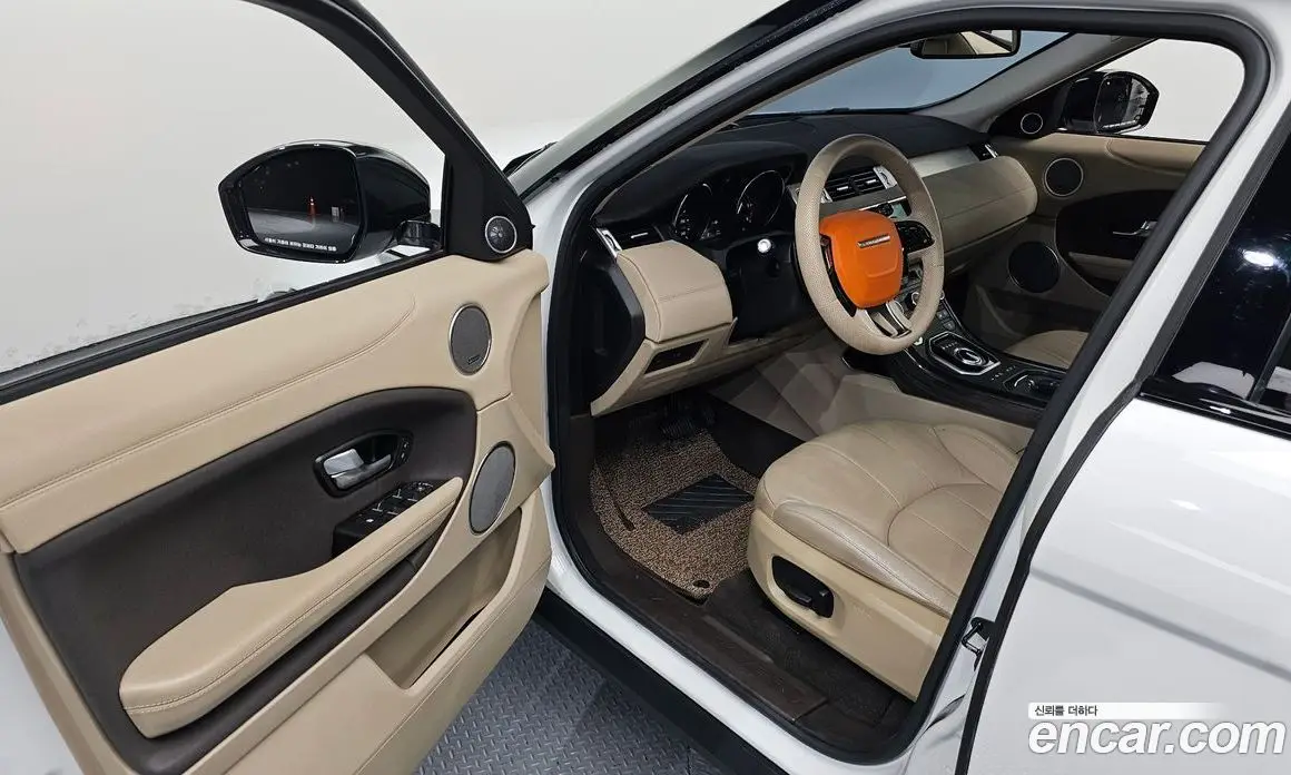 Land Rover Range Rover Evoque 2018 2.0 автомат (гидро), фото 13