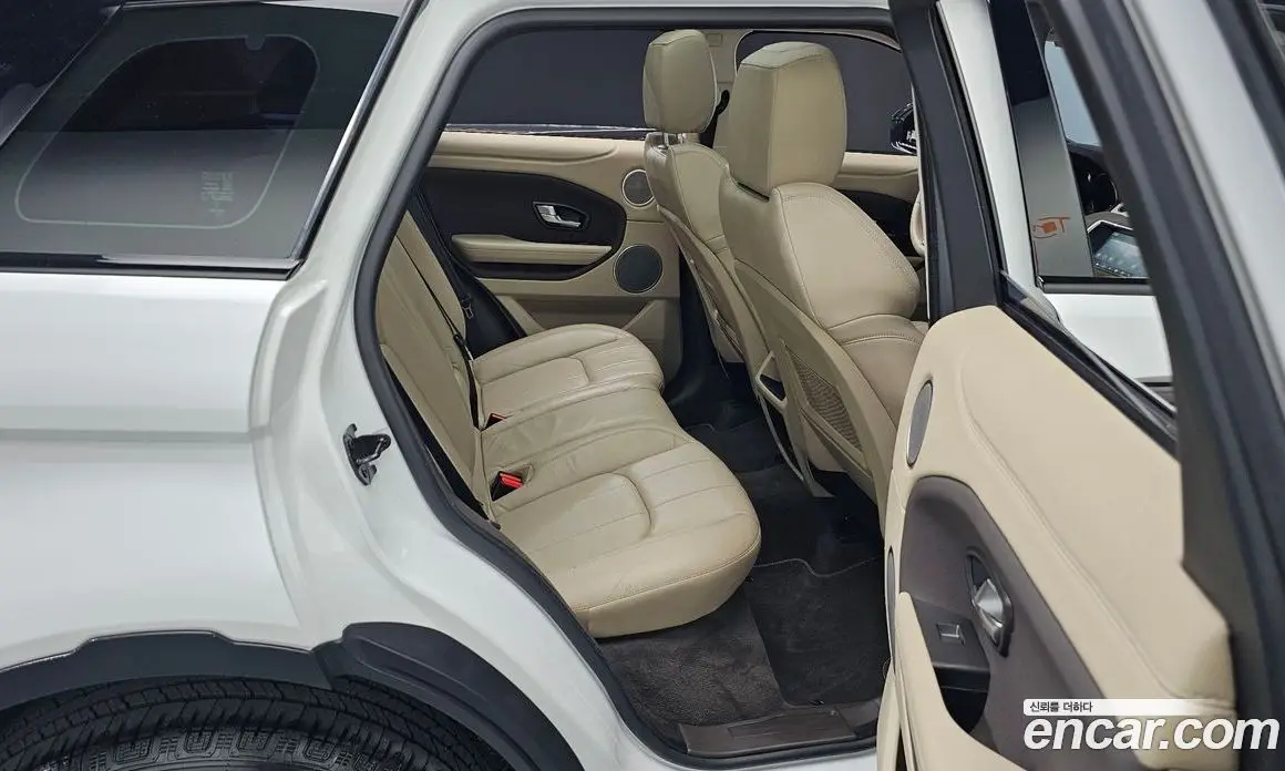 Land Rover Range Rover Evoque 2018 2.0 автомат (гидро), фото 18