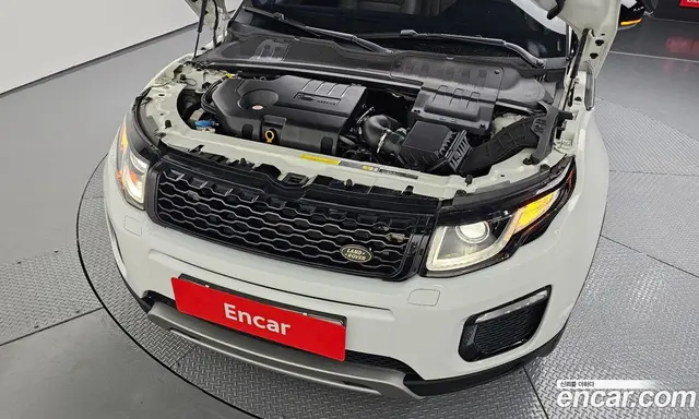 Land Rover Range Rover Evoque 2018 2.0 автомат (гидро), миниатюра 6