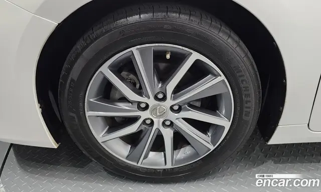Lexus ES 2016 2.5 автомат (гидро), миниатюра 5 Lexus ES 2016 2.5 автомат (гидро), миниатюра 5