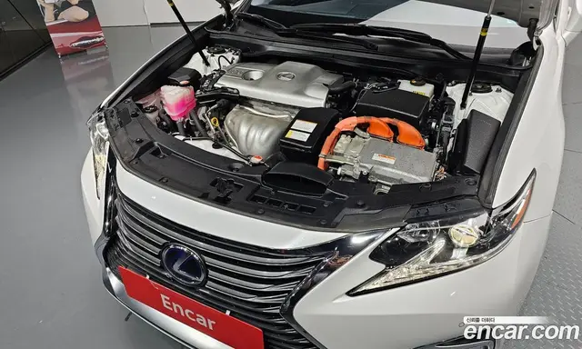 Lexus ES 2016 2.5 автомат (гидро), миниатюра 6 Lexus ES 2016 2.5 автомат (гидро), миниатюра 6