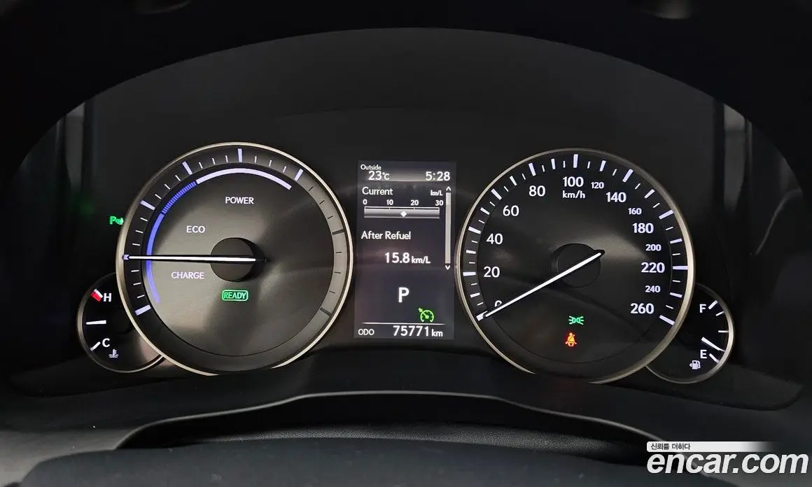 Lexus ES 2016 2.5 автомат (гидро), фото 8 Lexus ES 2016 2.5 автомат (гидро), фото 8