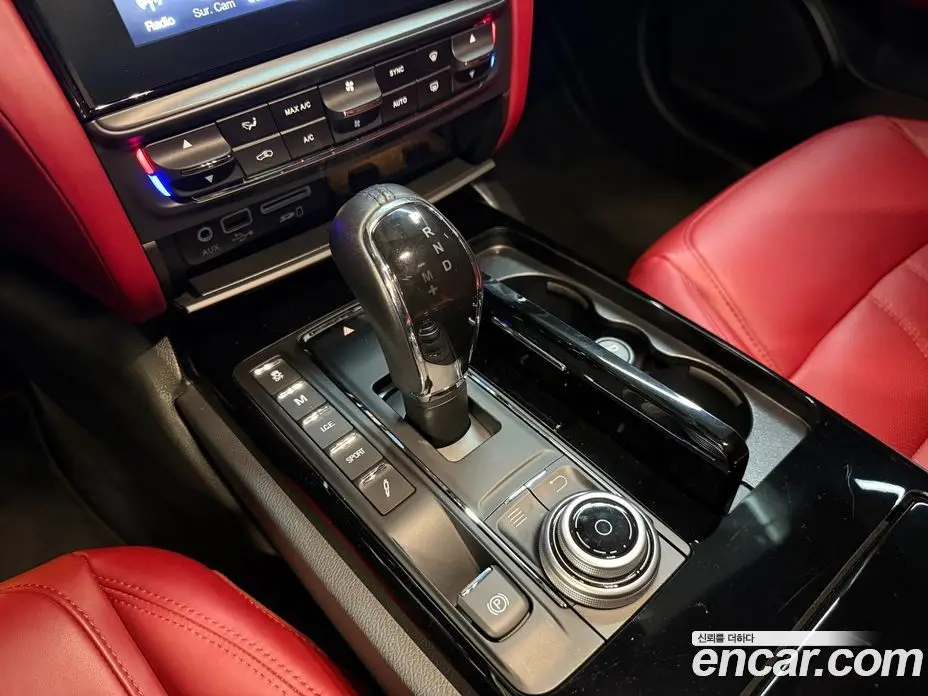 Maserati Quattroporte 2017 3.0 автомат (гидро), фото 16 Maserati Quattroporte 2017 3.0 автомат (гидро), фото 16