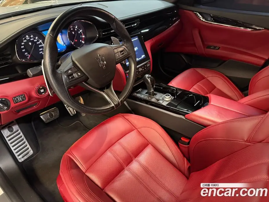 Maserati Quattroporte 2017 3.0 автомат (гидро), фото 6 Maserati Quattroporte 2017 3.0 автомат (гидро), фото 6