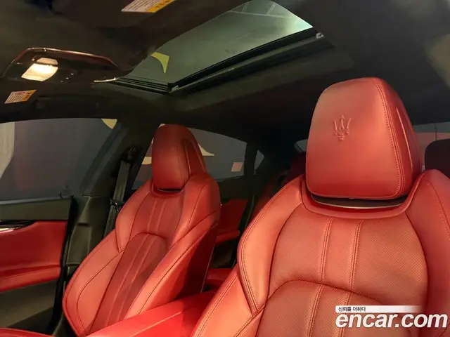Maserati Quattroporte 2017 3.0 автомат (гидро), миниатюра 8 Maserati Quattroporte 2017 3.0 автомат (гидро), миниатюра 8