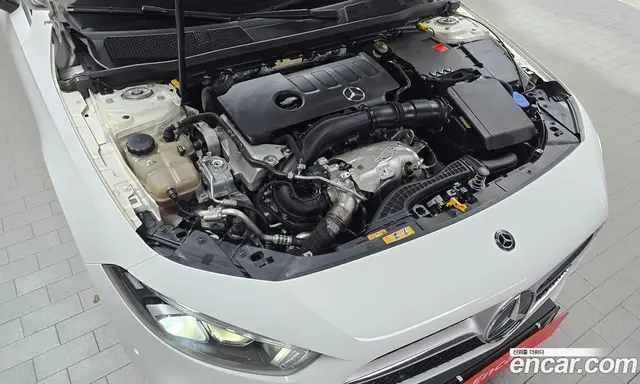 Mercedes-Benz A-Class 2020 2.0 автомат (гидро), миниатюра 6