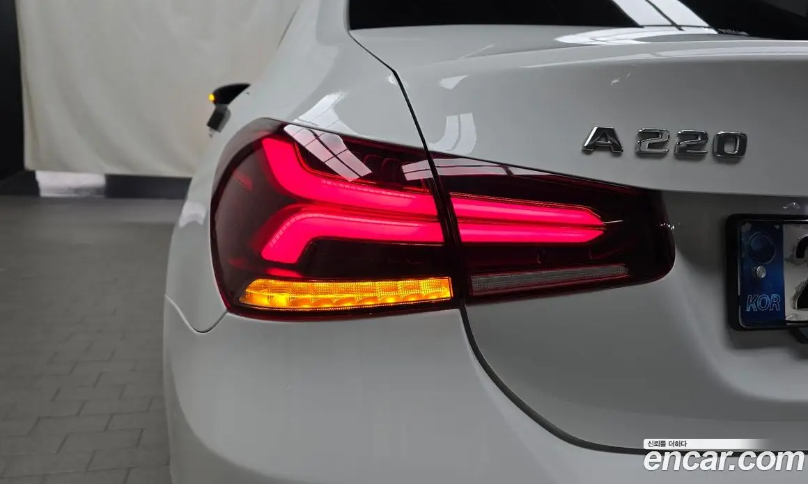 Mercedes-Benz A-Class 2020 2.0 автомат (гидро), фото 9