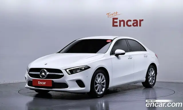 Mercedes-Benz A-Class, 2020, 90 945 км