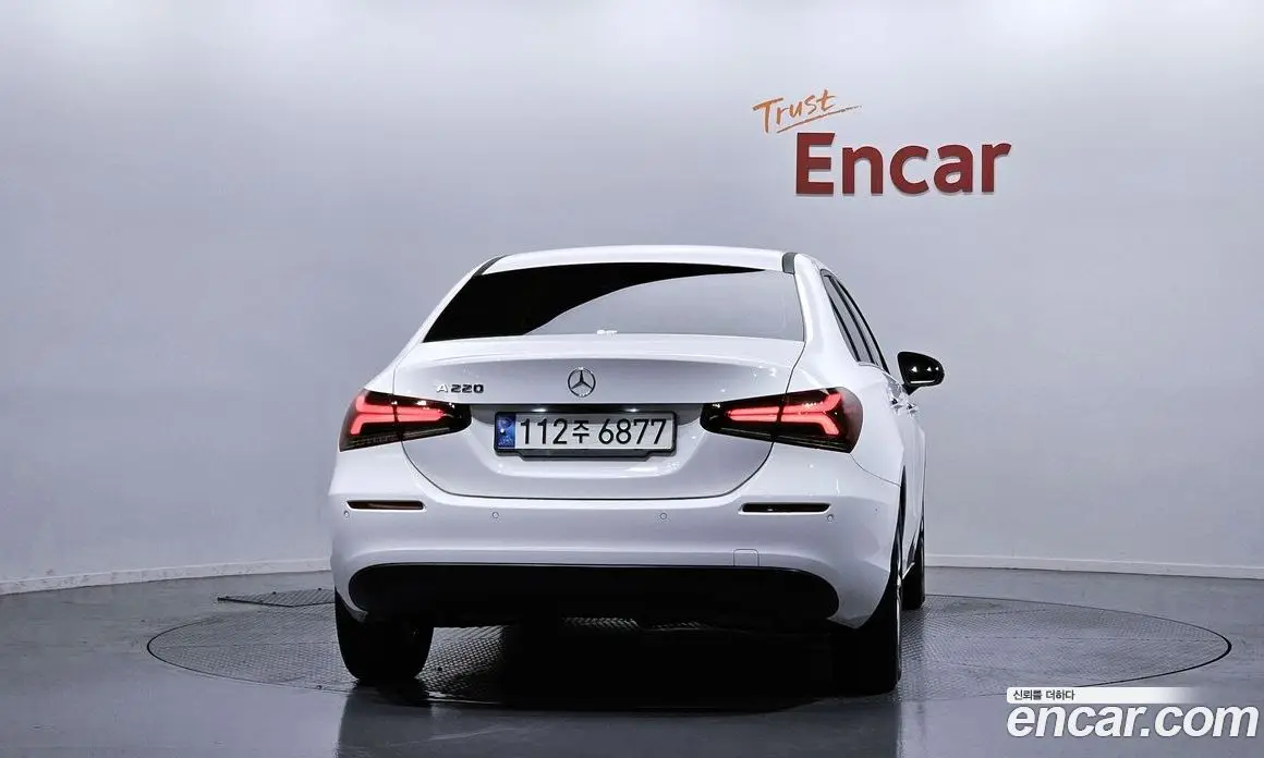 Mercedes-Benz A-Class 2020 2.0 автомат (гидро), фото 4