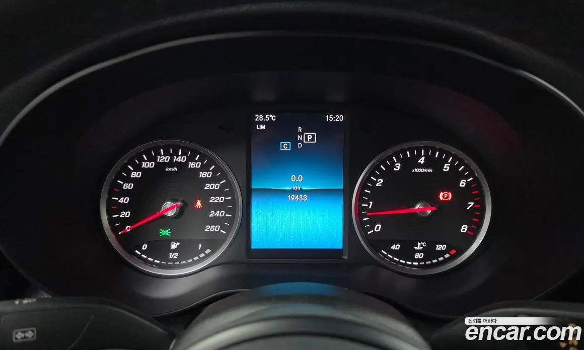 Mercedes-Benz C-Class 2019 2.0 автомат (гидро), фото 11