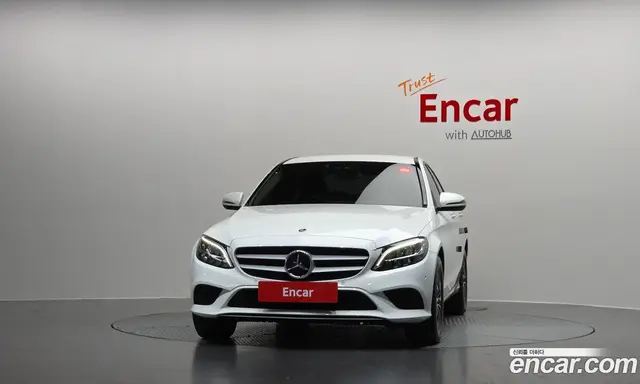 Mercedes-Benz C-Class 2019 2.0 автомат (гидро), миниатюра 3