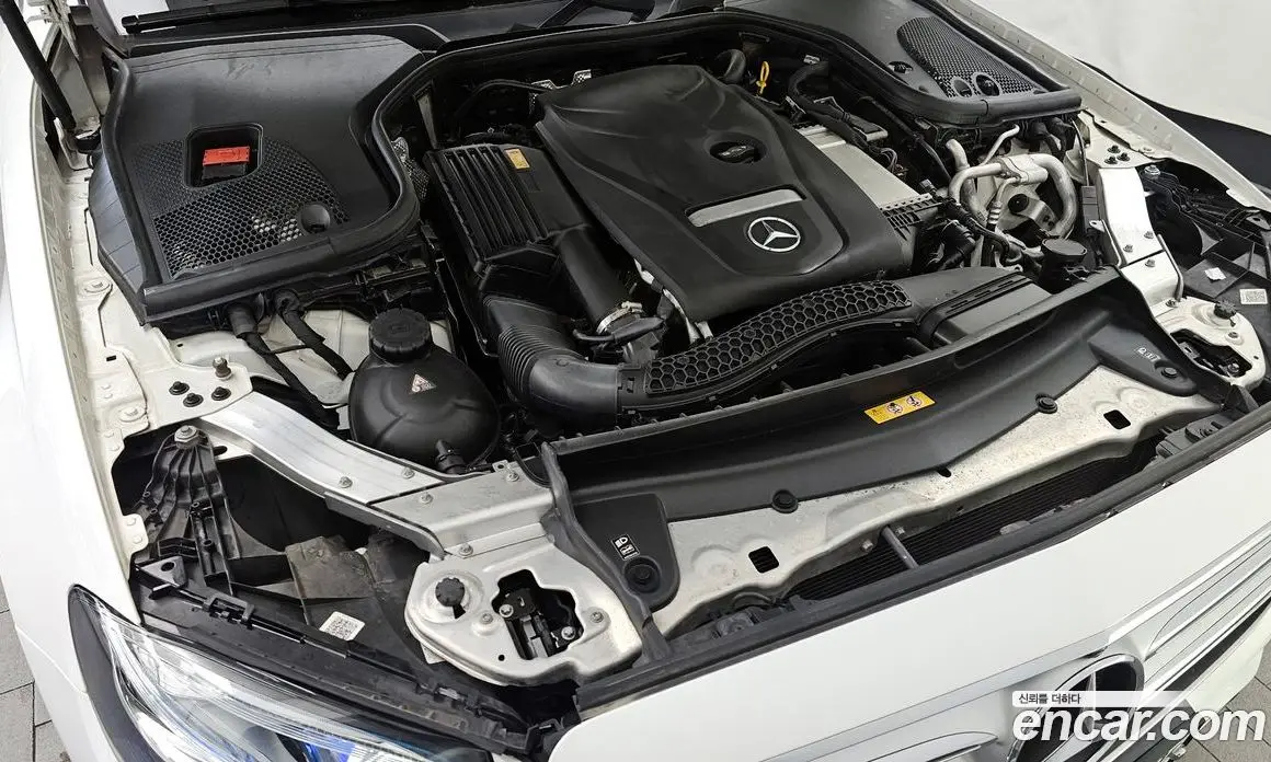 Mercedes-Benz E-Class 2016 2.0 автомат (гидро), фото 6