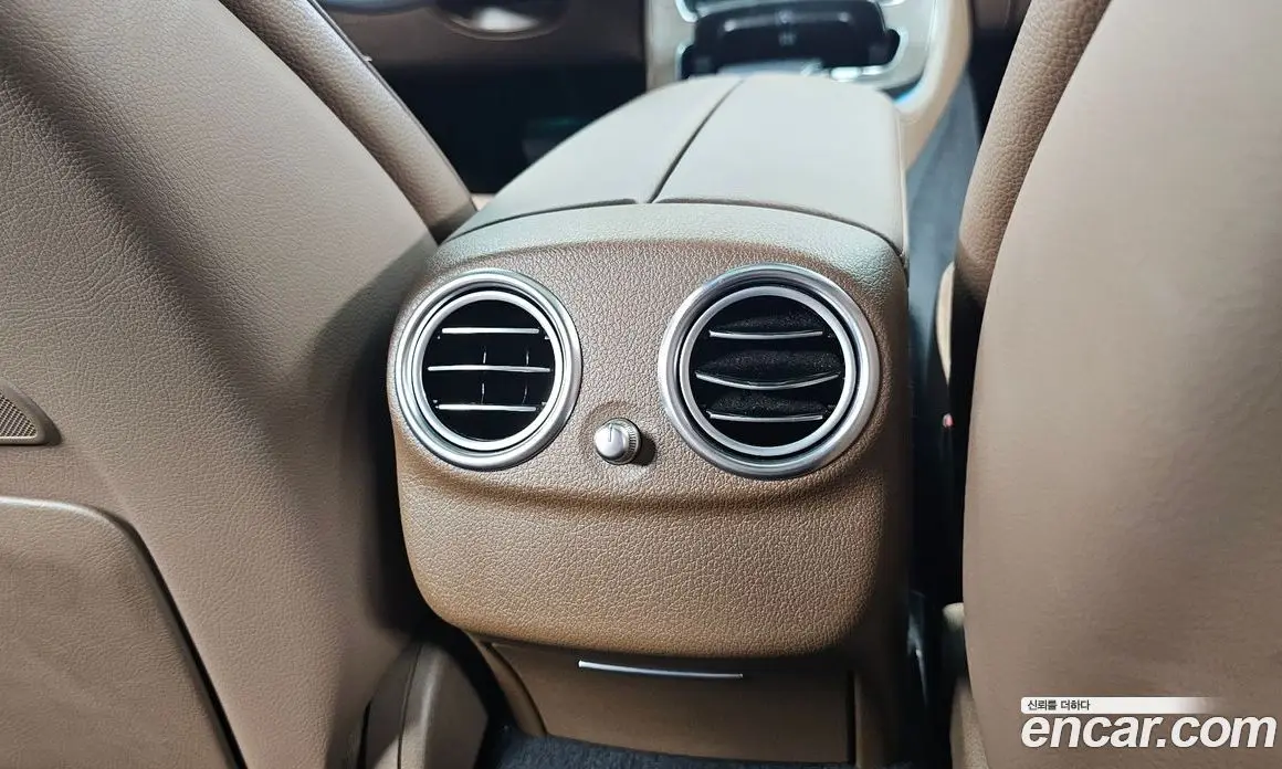 Mercedes-Benz E-Class 2023 2.0 автомат (гидро), фото 31