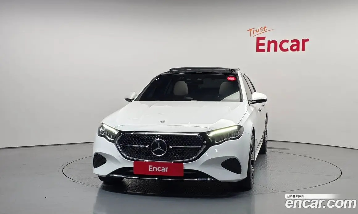 Mercedes-Benz E-Class 2024 2.0 автомат (гидро), фото 3