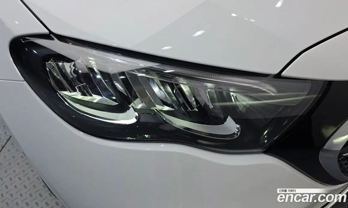 Mercedes-Benz E-Class 2024 2.0 автомат (гидро), фото 8