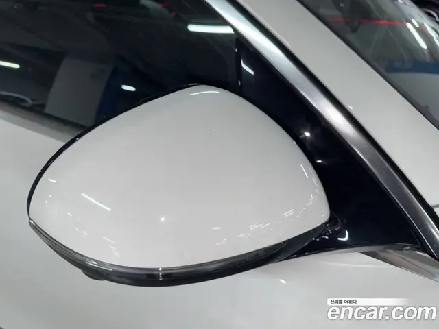 Mercedes-Benz E-Class 2025 2.0 автомат (гидро), миниатюра 6